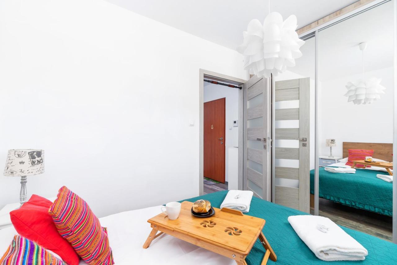 Apartments Cracow Czeczow By Renters クラクフ エクステリア 写真