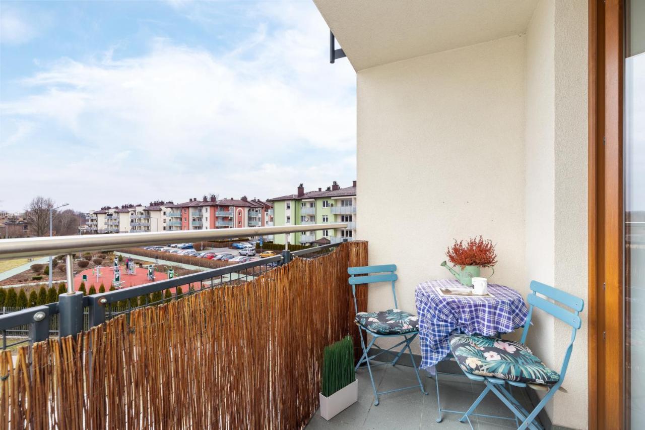Apartments Cracow Czeczow By Renters クラクフ エクステリア 写真